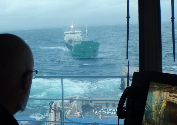 arklow-vessel-towed-to-safety-after-engine-failure-709x500.jpg